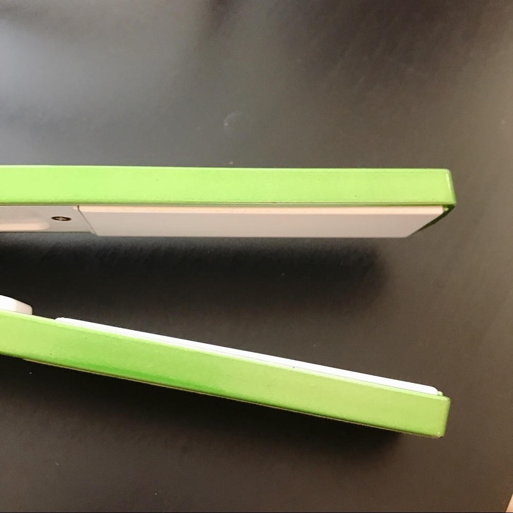 Vidal Sassoon Flat Iron - Picture 3 of 5